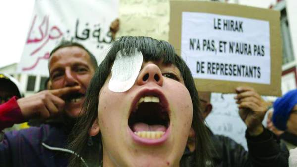 إصابة العشرات في احتجاجات القبائل في الجزائر - جريدة الوطن