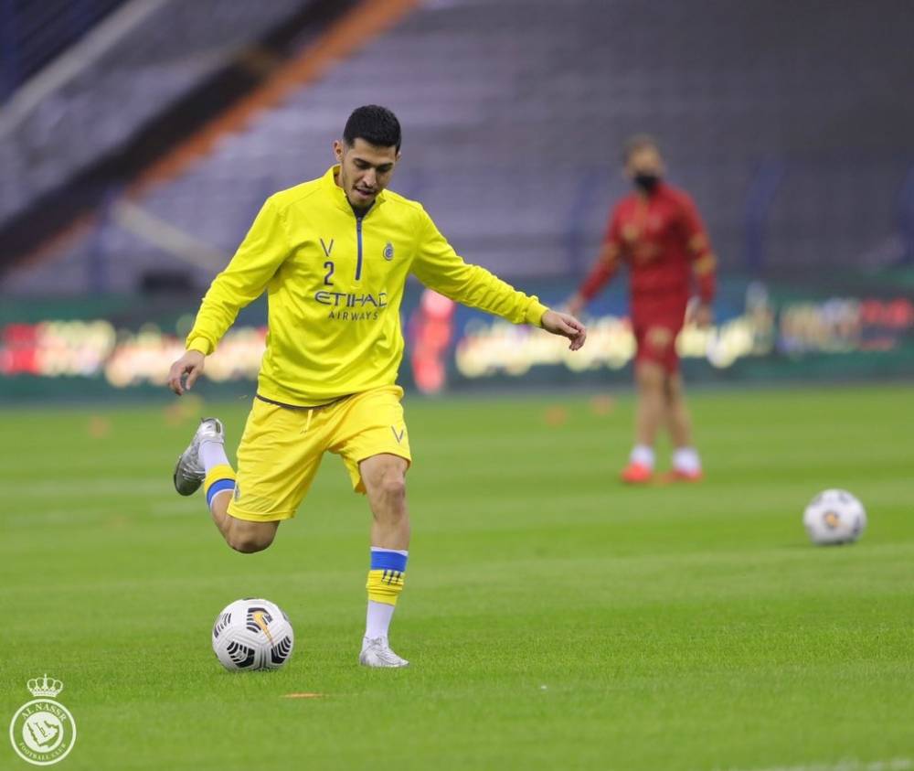 Когда играет альнасер. Когда играет альнасер. Талиска футболист аль наср. Аль насра роналду. Фк аль-наср эр-рияд.