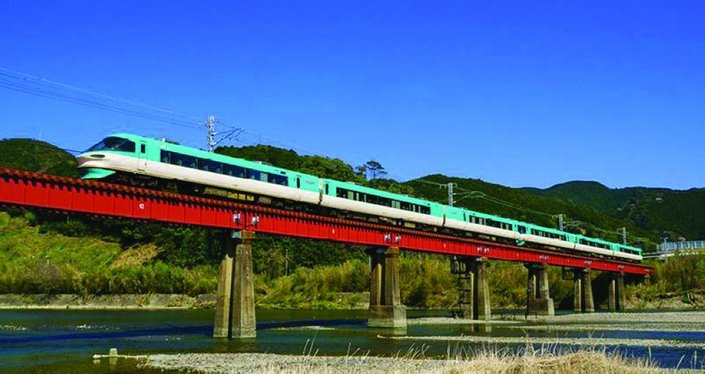 سائق قطار ميت في اليابان يحصل على 45 سنتًا بعد اقتطاعها من راتبه بسبب تأخير لمدة دقيقة واحدة في عام 2020