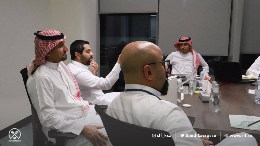 Image:اتحاد اللاكروس ينشر اللعبة ويقيم أول مباراة