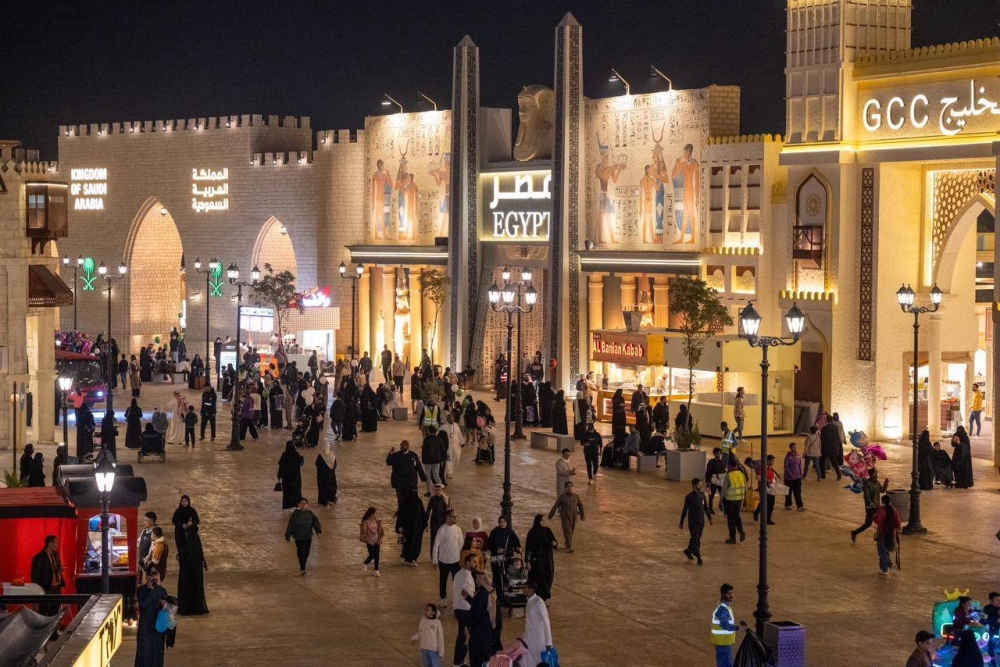 إغلاق محال بالمدينة العالمية في الدمام.. وسائل التواصل تتداول والإدارة تؤكد: شائعات 