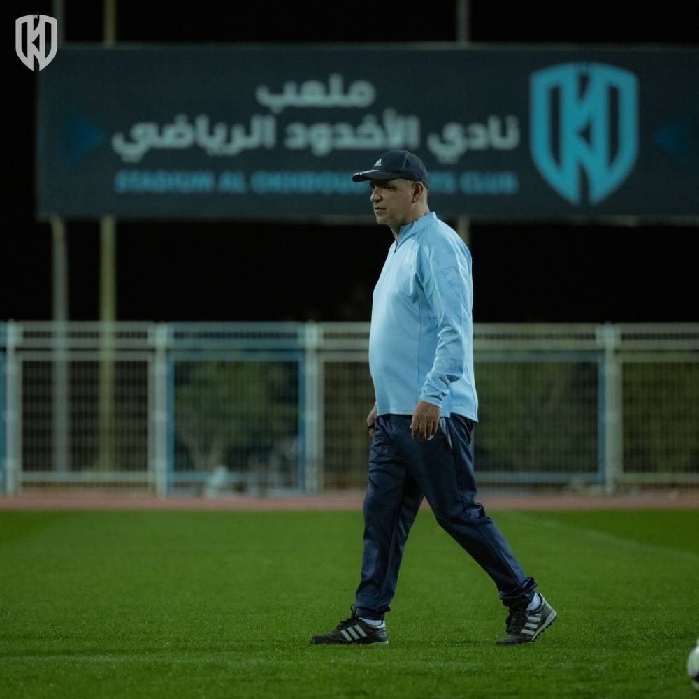 مهمة صعبة تنتظر الجبال لإنقاذ الأسود 