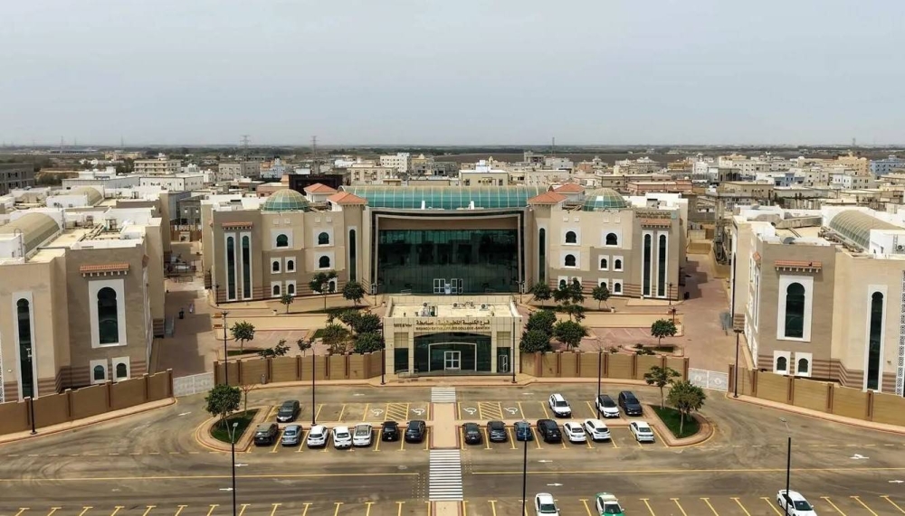 155 مليونا و300 مرفق نقلة لمستقبل طالبات الحد الجنوبي 