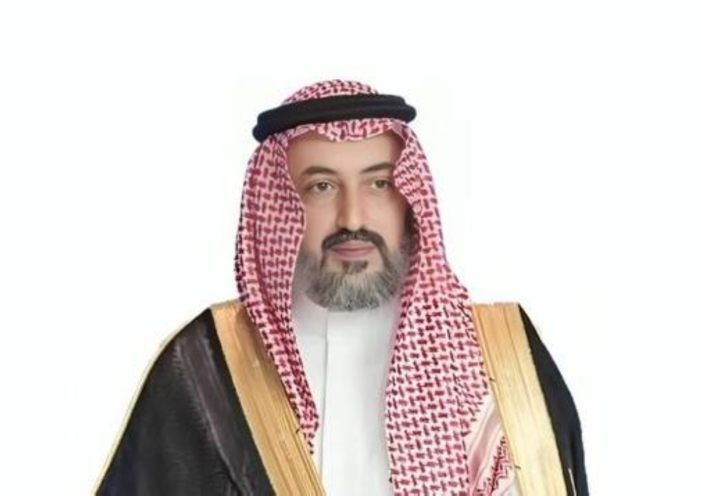 التمديد للسفير الحربي 