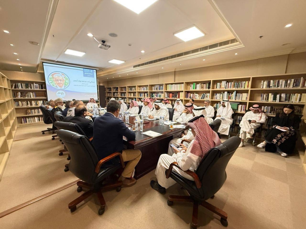 مدير عام الألكسو يزور مركز البحوث والتواصل المعرفي 