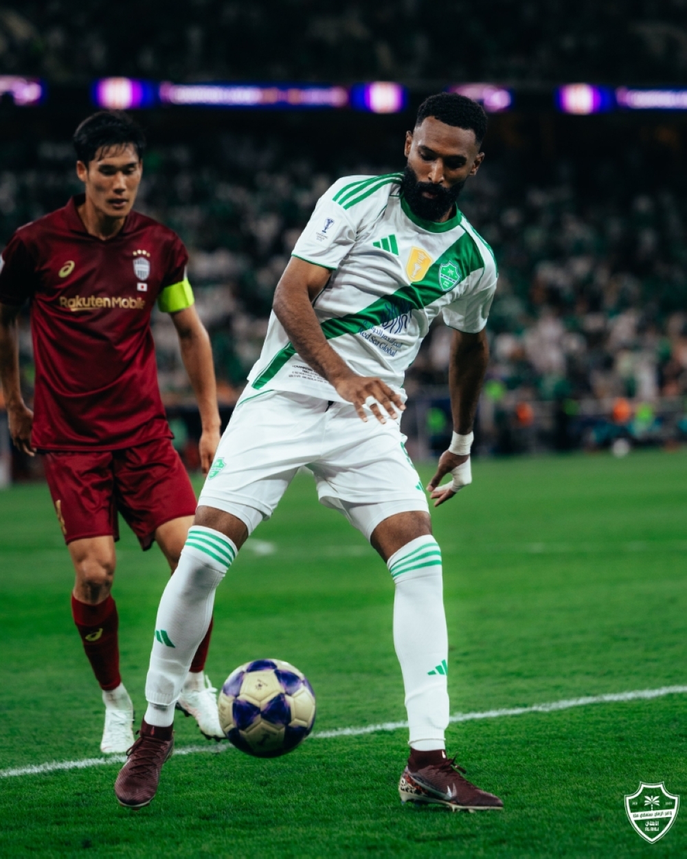 القلعة يهدد صدارة الزعيم 