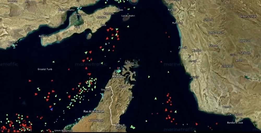 هرمز.. ورقة طهران أم فخها الإستراتيجي 