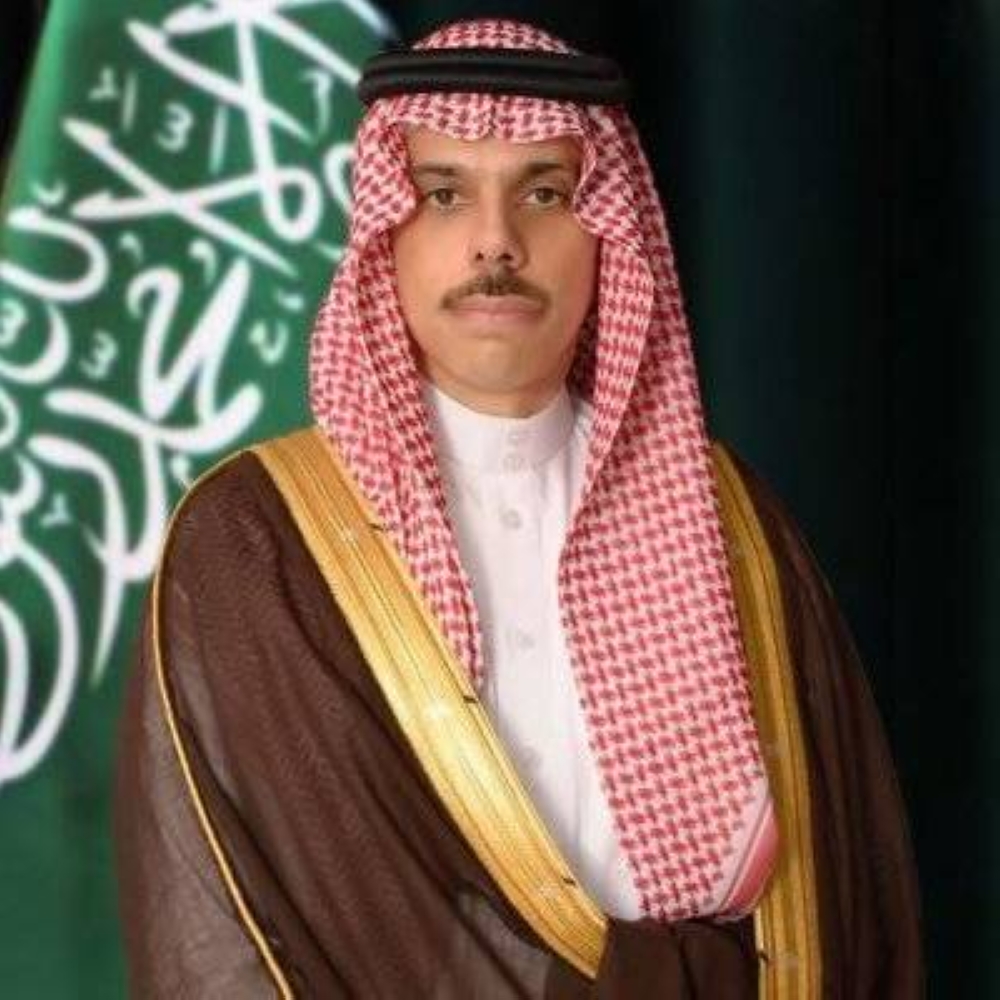 وزير الخارجية يجري اتصالا هاتفيا بوزير خارجية إيران 