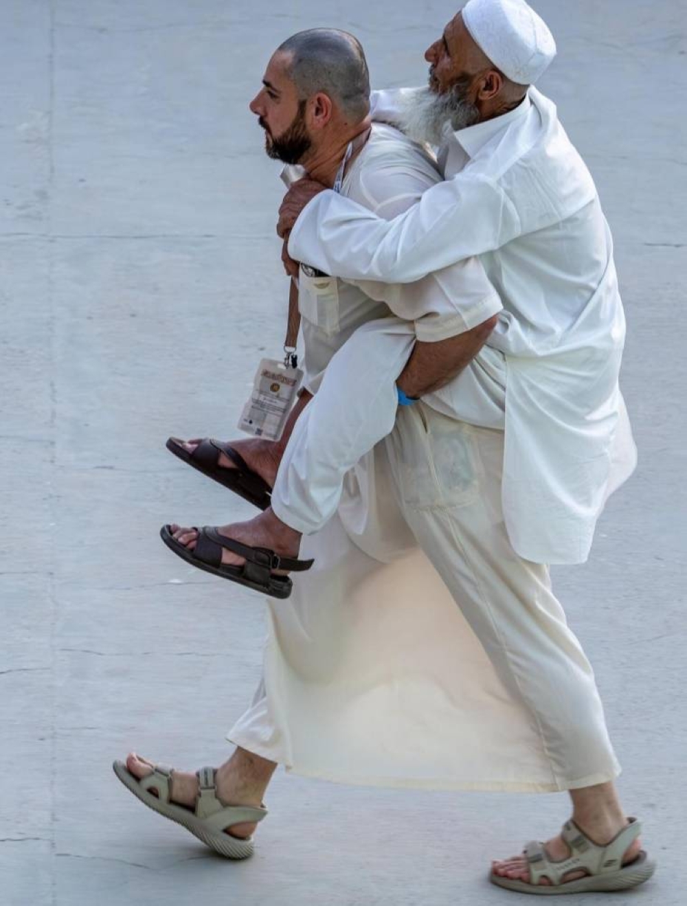 بِر الوالدين في أبهى صوره 