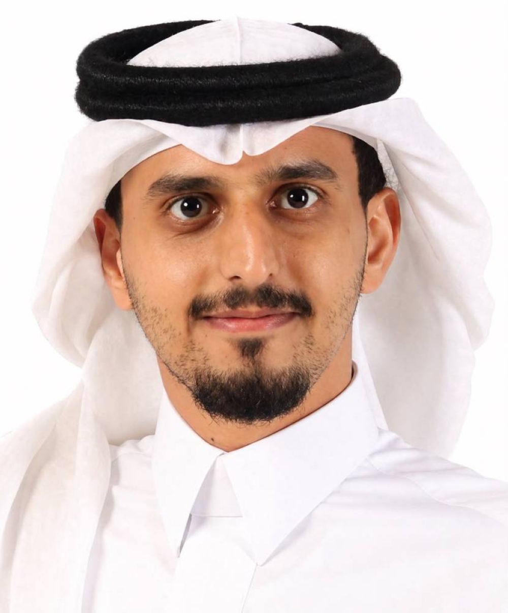 الماجستير للشاعر آل مريع 