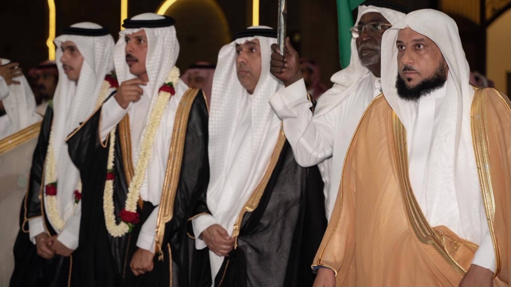 زواج غربي ومنصور 
